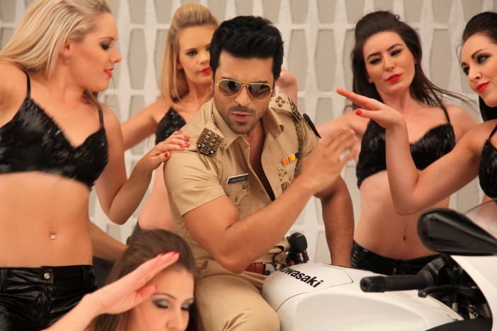 Thoofan Movie New Photos - 21 / 26 photos