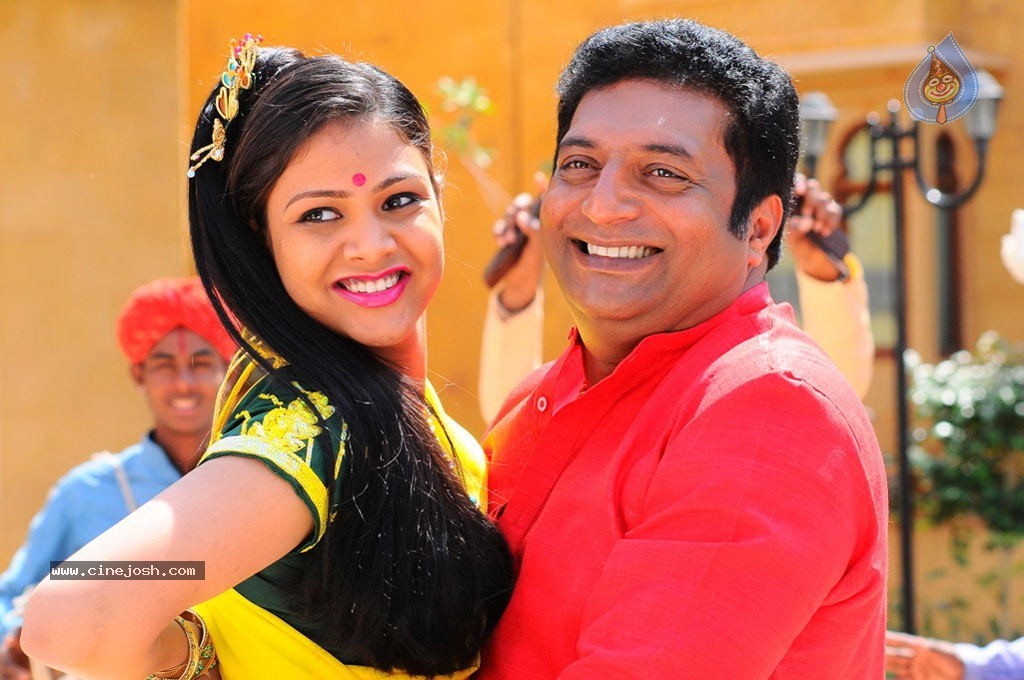 Thulli Vilayadu Tamil Movie Stills - 34 / 37 photos