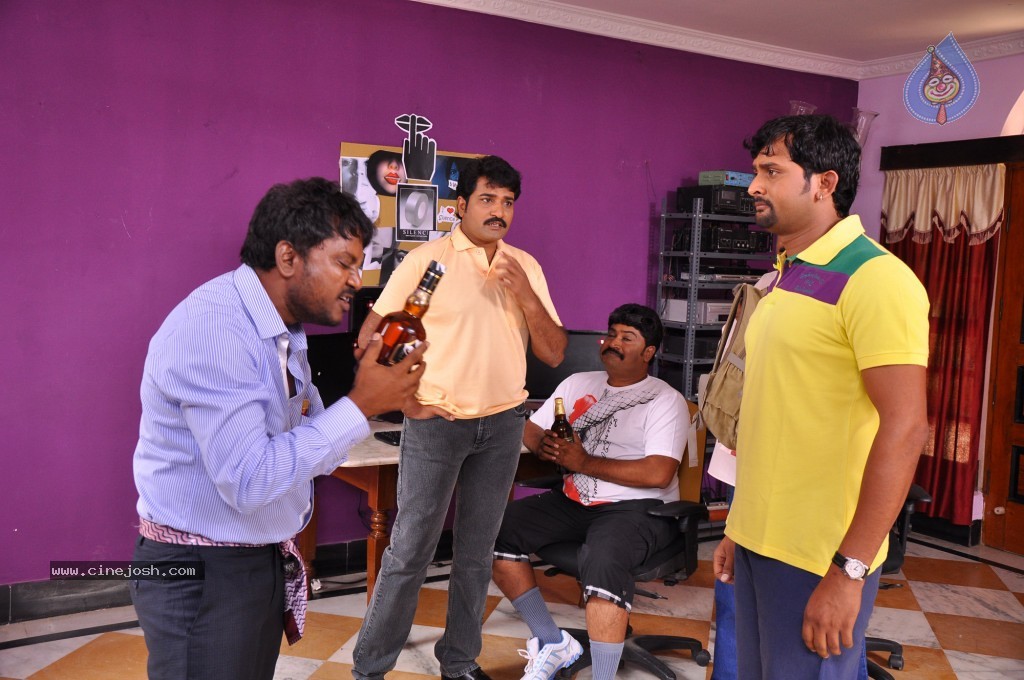 Tikka Movie New Stills - 18 / 89 photos