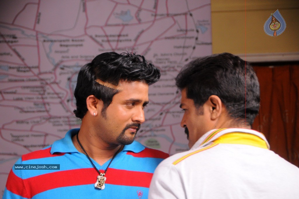 Tikka Movie New Stills - 29 / 89 photos