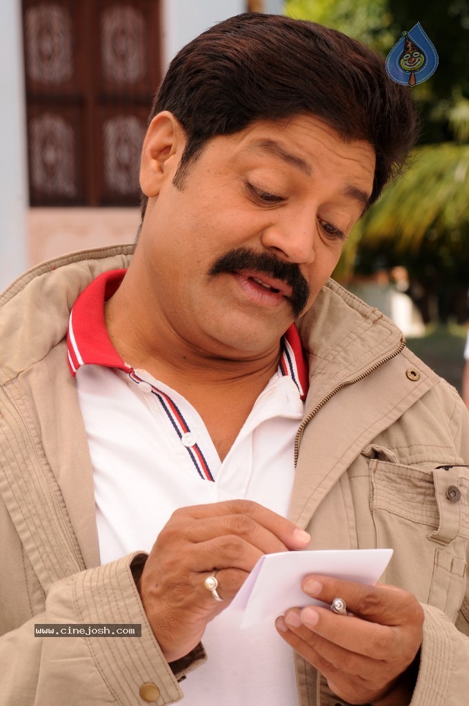 Tikka Movie New Stills - 59 / 89 photos