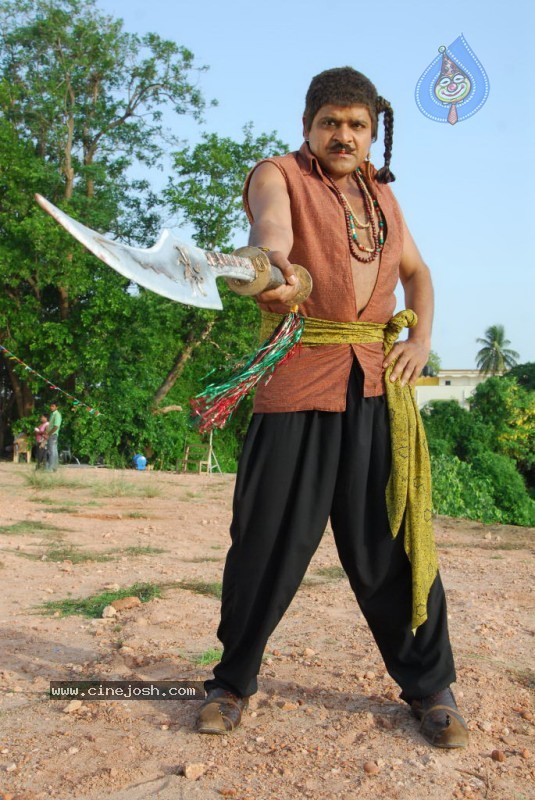 Timmaraju Movie Stills  - 9 / 51 photos