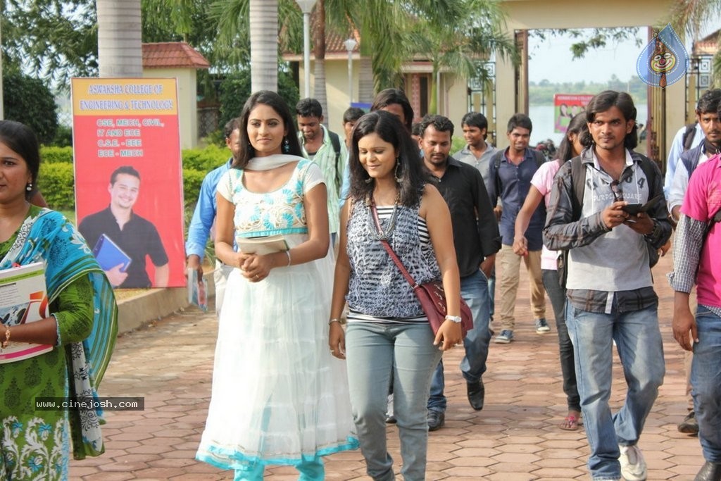 Toll Free Number 143 New Stills - 7 / 24 photos