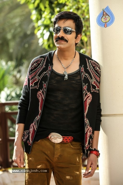 Touch Chesi Chudu New Stills - 16 / 17 photos