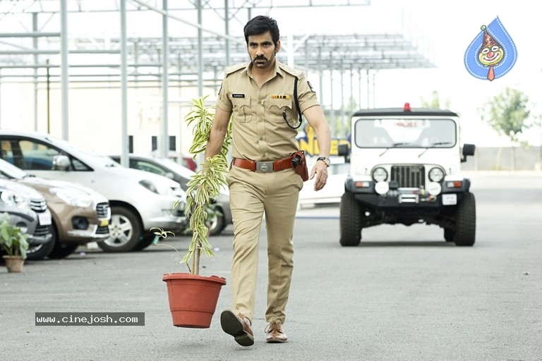 Touch Chesi Chudu Photos and Posters - 14 / 33 photos