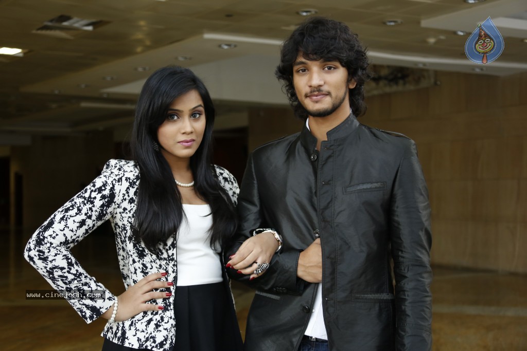 Tulasi and Gautham Karthik Stills - 1 / 70 photos