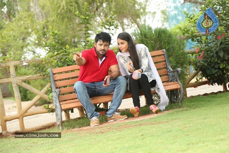 Two Friends Movie Stills - 22 / 42 photos