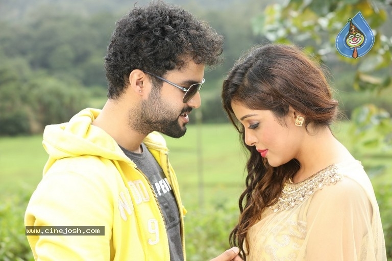 Two Friends Movie Stills - 38 / 42 photos