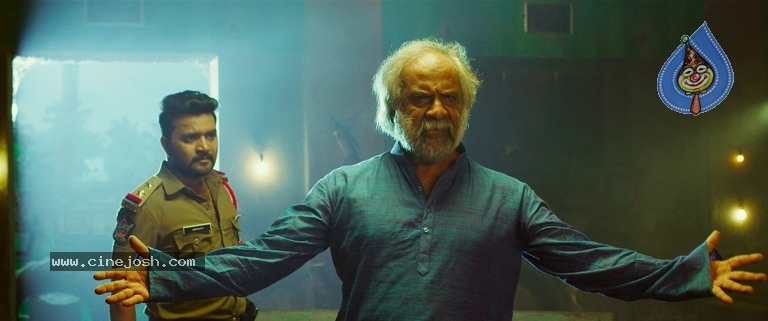 U Movie New Stills - 11 / 13 photos