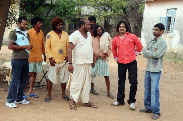 Udatha Udatha Ooch Movie Stills - Sivaji - Ms Narayana - Bramanandam - 31 / 38 photos