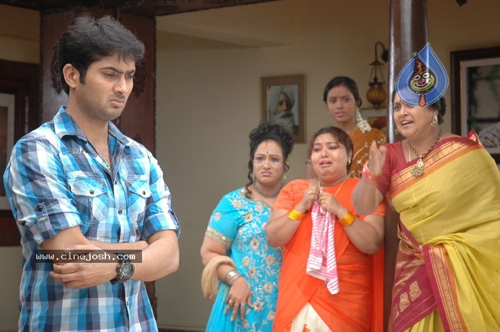 Uday kiran, Swetha Basu New Movie Stills - 8 / 11 photos