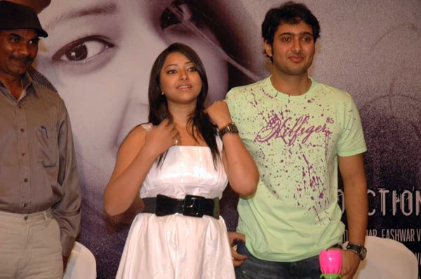 Uday Kiran Birthday Photos - 15 / 38 photos