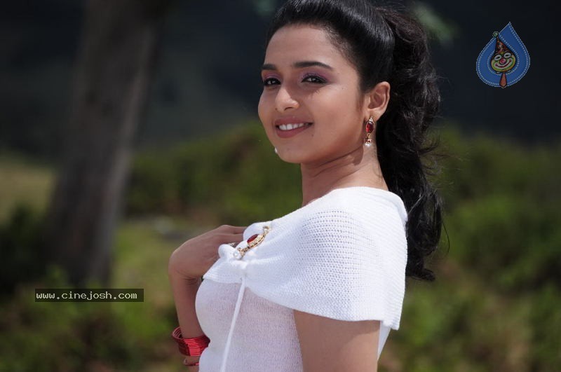 Ugam Tamil Movie Stills - 70 / 91 photos