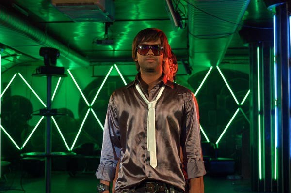 U and I Movie Stills - 8 / 15 photos