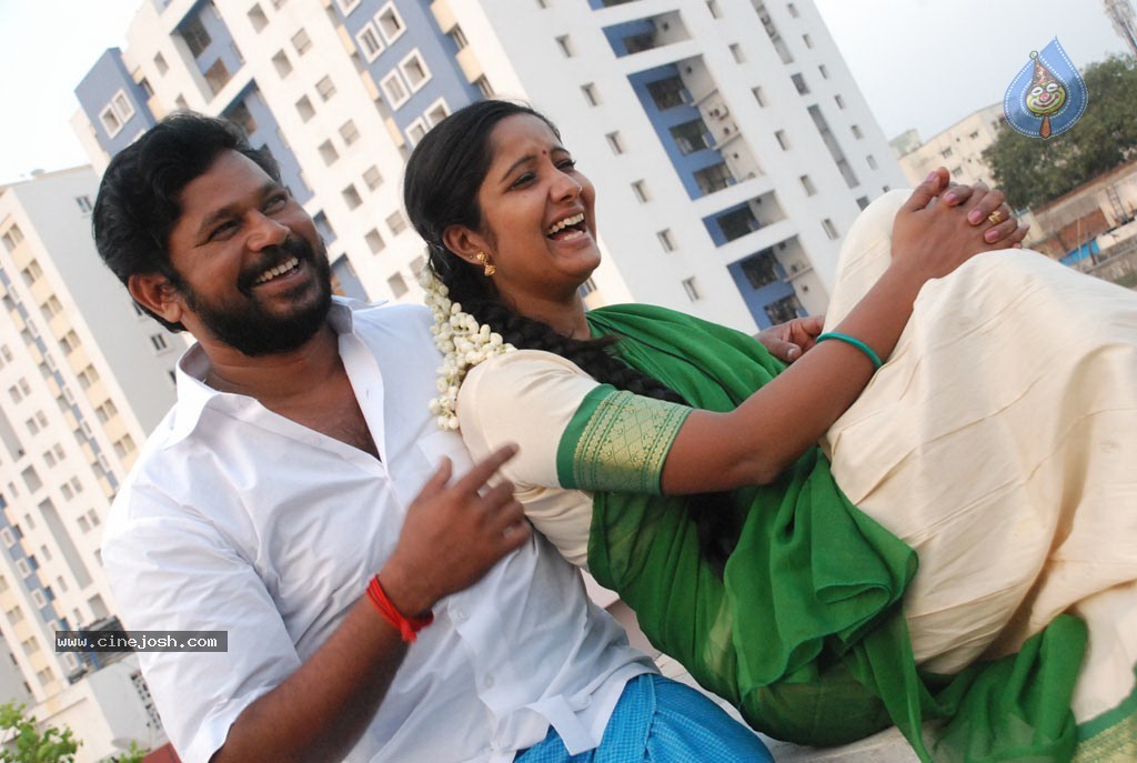 Un Bodhaikku Naan Oorugava Tamil Movie Spicy Stills - 11 / 20 photos