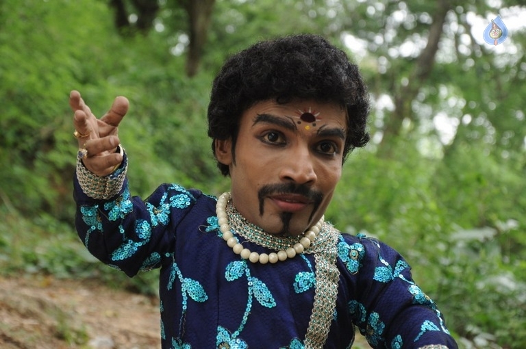 Uppu Pili Karam Tamil Movie Photos - 22 / 29 photos