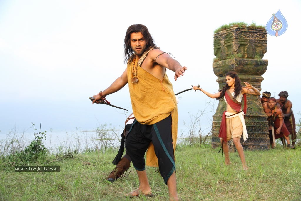 Urumi Movie New Stills - 19 / 56 photos