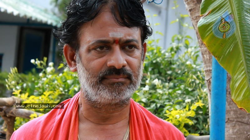 Usuru Movie New Stills - 48 / 67 photos