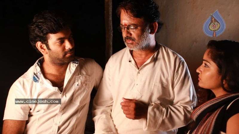Usuru Movie New Stills - 52 / 67 photos