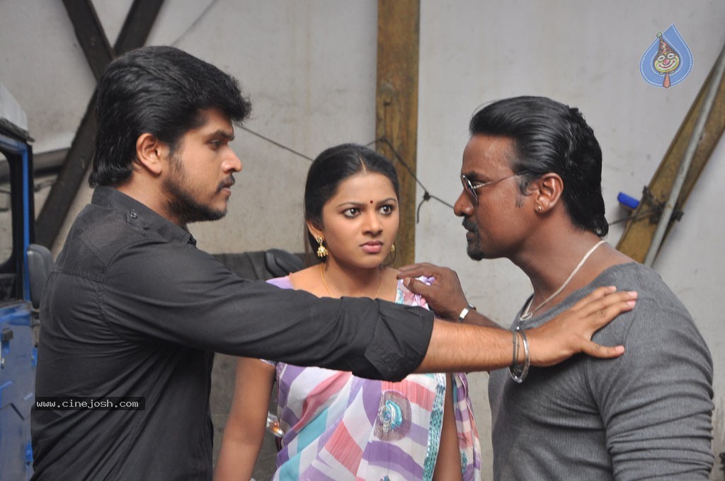 Vaathu Tamil Movie Hot Stills - 22 / 38 photos