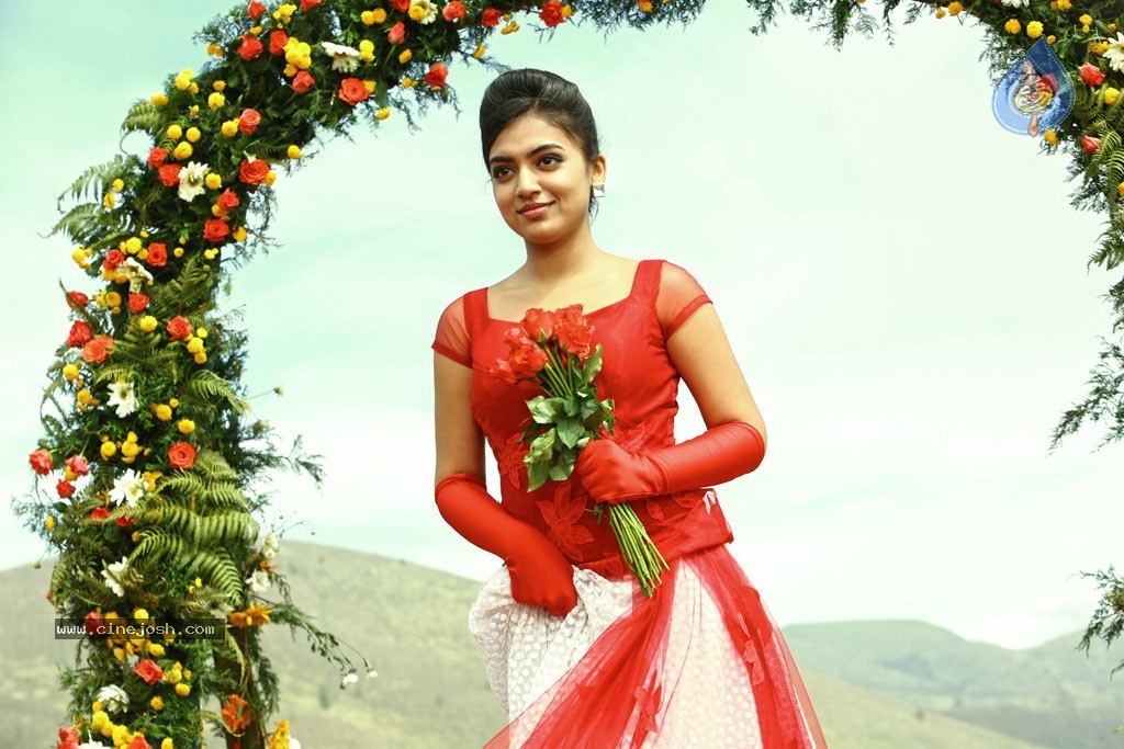 Vaayai Moodi Pesavum Tamil Movie Stills - 107 / 112 photos