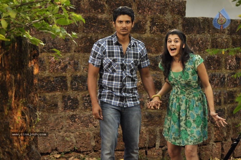 Vachchadu Gelichadu Movie Stills - 12 / 45 photos