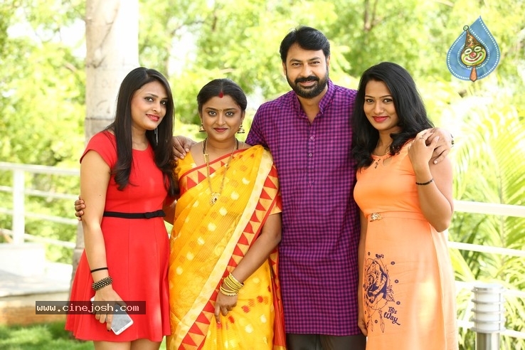 Vadhu Katnam Movie Stills - 6 / 8 photos