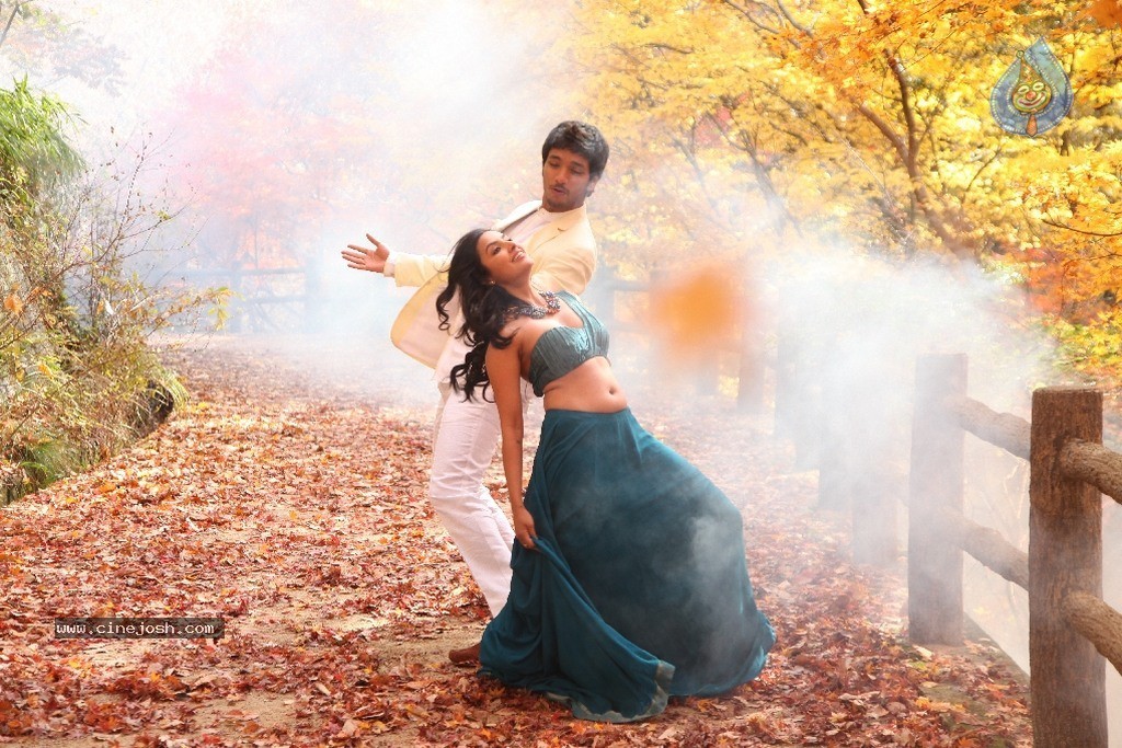 Vai Raja Vai Tamil Movie Stills - 2 / 35 photos
