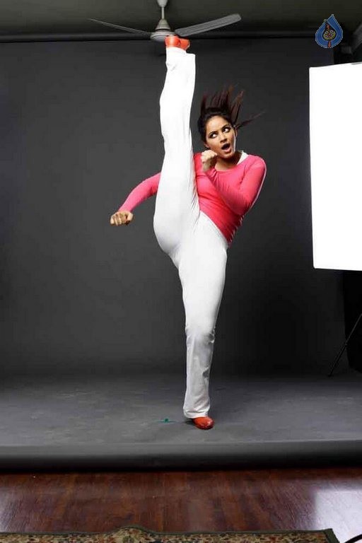 Vaigai Express Tamil Film Photos - 25 / 26 photos