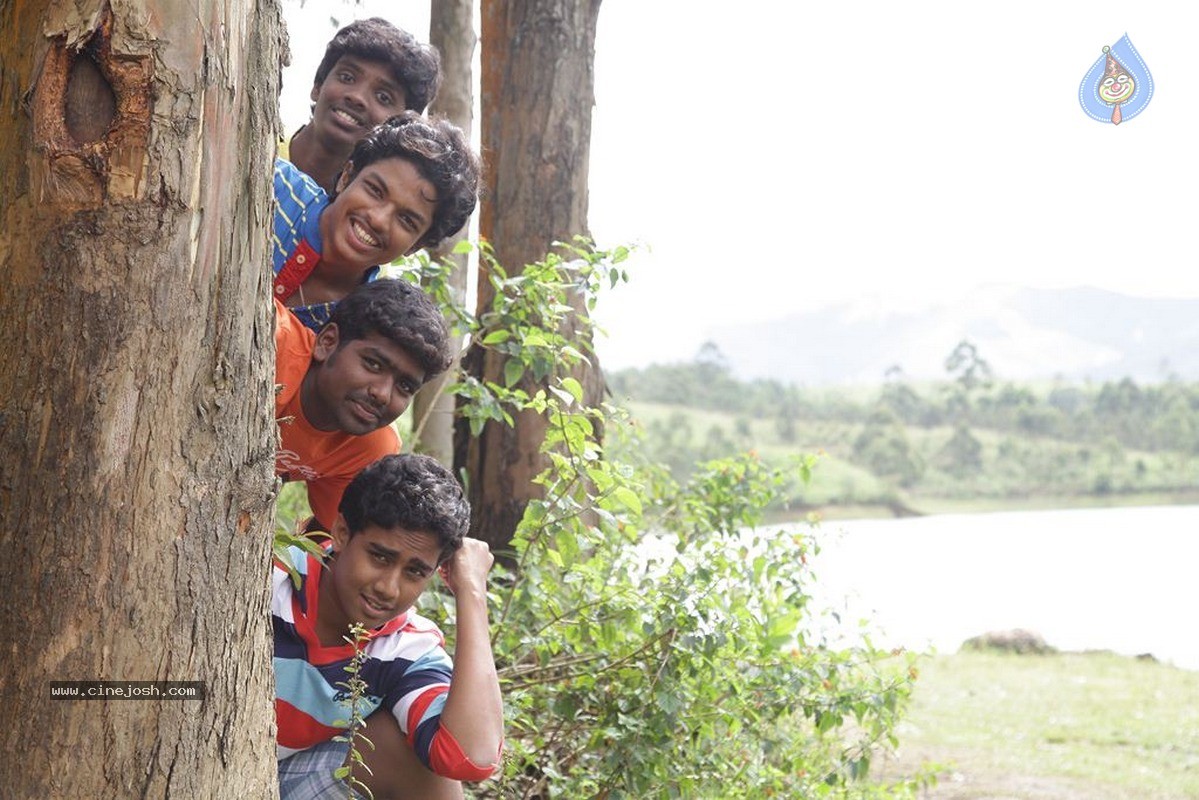 Vajram Tamil Movie Stills - 43 / 66 photos