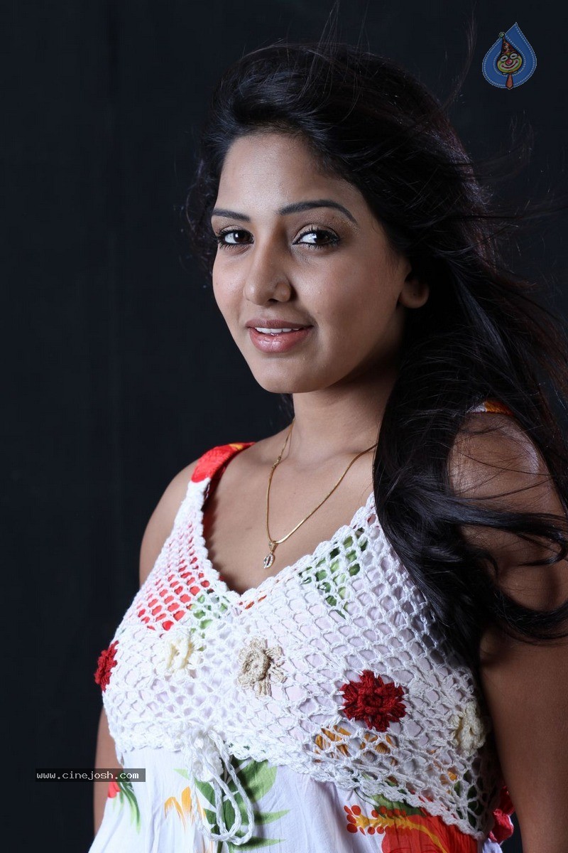 Vajram Tamil Movie Stills - 44 / 66 photos