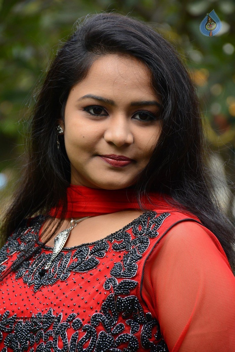 Vajram Tamil Movie Stills 66 Photos Page 3 Photos Gallery Pasanga,golisoda fame actors kishore,sree ram,pondi,murugesh acted in. vajram tamil movie stills 66 photos