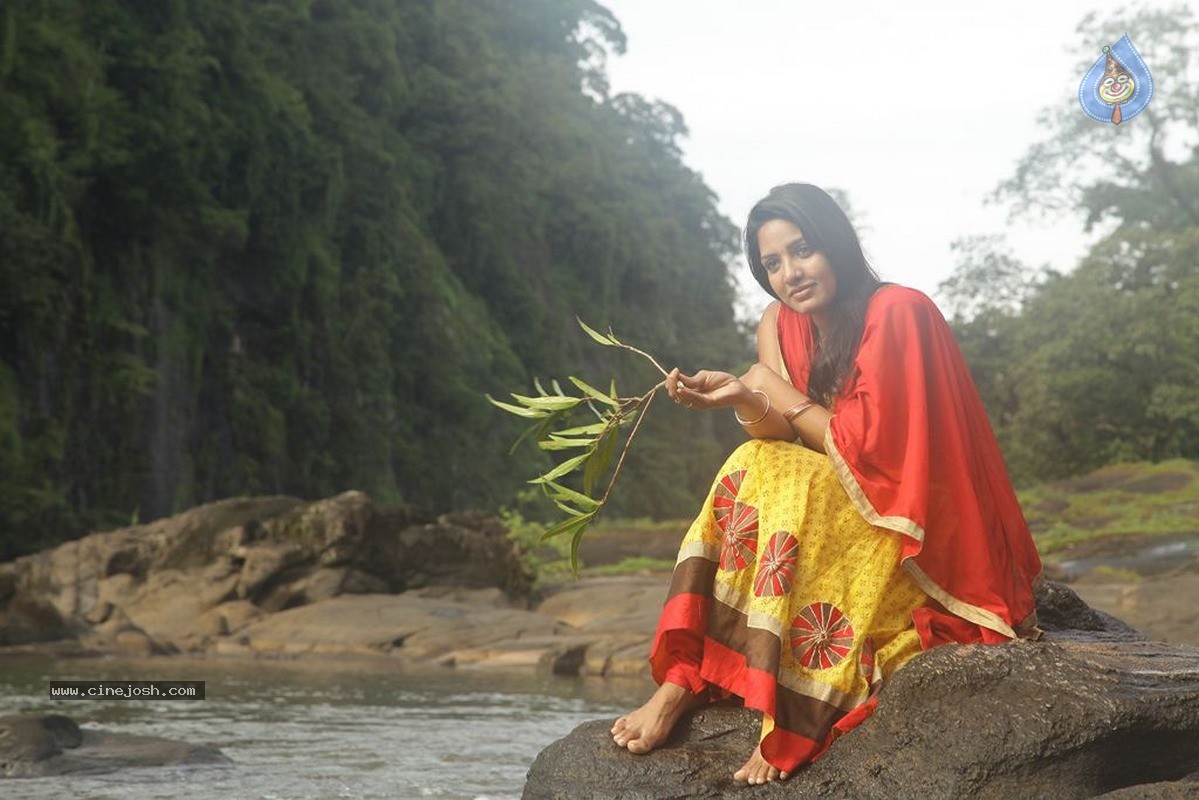 Vajram Tamil Movie Stills - 60 / 66 photos