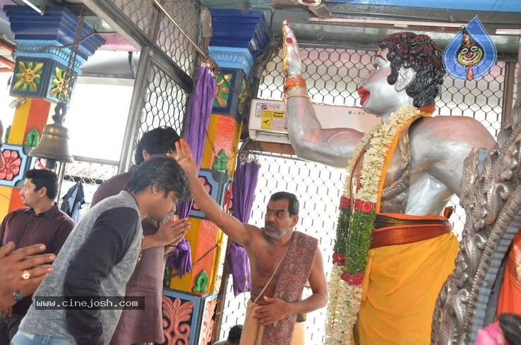 Valmiki Team at Hanuman Junction - 1 / 21 photos