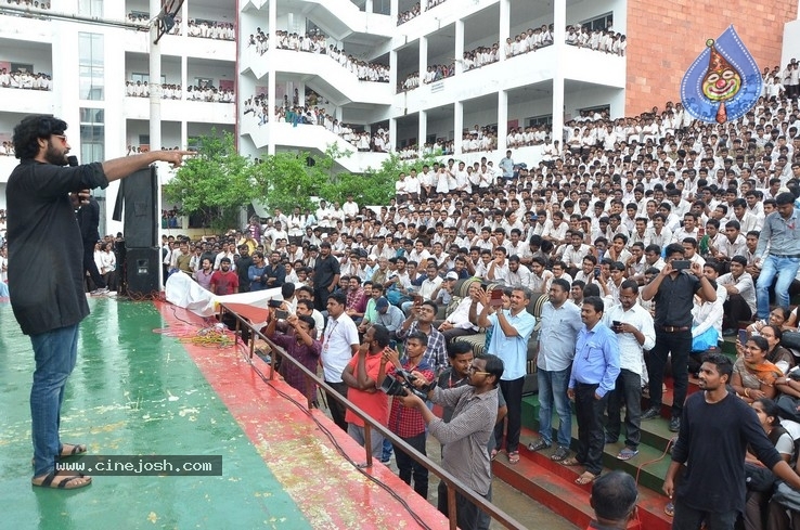 Valmiki Team At VVIT  Vijayawada  - 15 / 40 photos