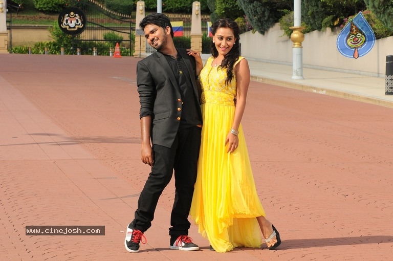Vana Villu Movie Stills - 5 / 9 photos