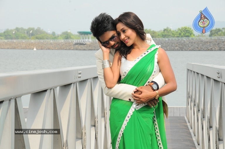 Vana Villu Movie Stills - 8 / 9 photos