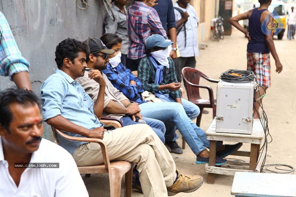 Vanakkam Chennai Tamil Movie Photos - 75 / 138 photos
