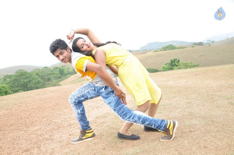 Vandanam Photos n Posters - 12 / 48 photos