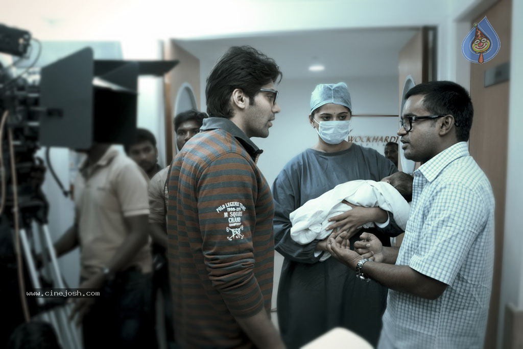 Varna Tamil Movie Stills - 65 / 87 photos