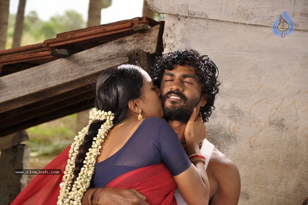 Varusanadu Tamil Movie Stills - 40 / 53 photos