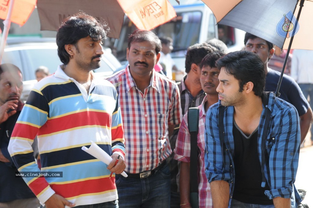 Vasool Raja Movie Stills - 1 / 15 photos