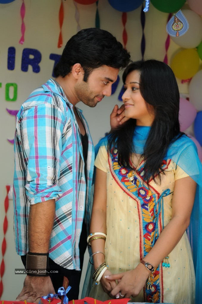 Vasool Raja Movie Stills - 12 / 15 photos