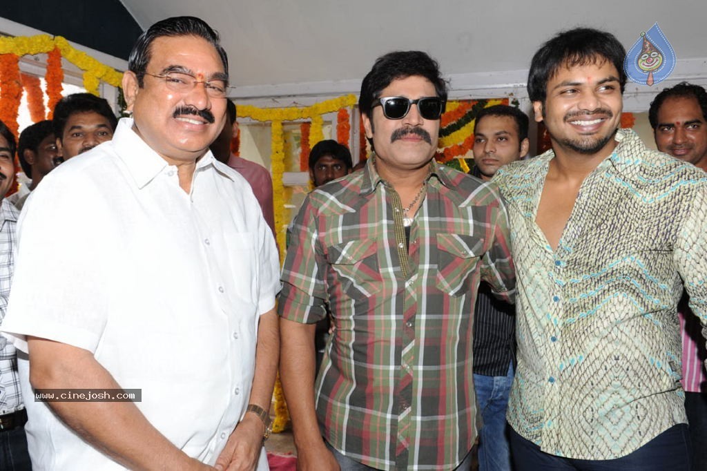 Vasul Raja Movie Opening - 59 / 100 photos