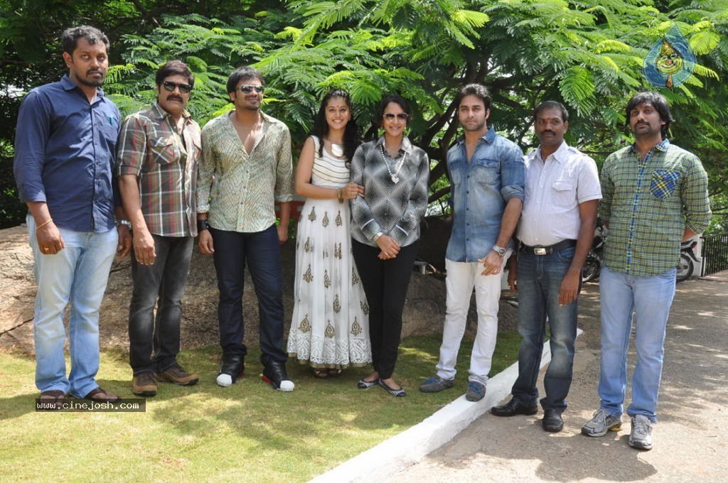 Vasul Raja Movie Opening - 72 / 100 photos