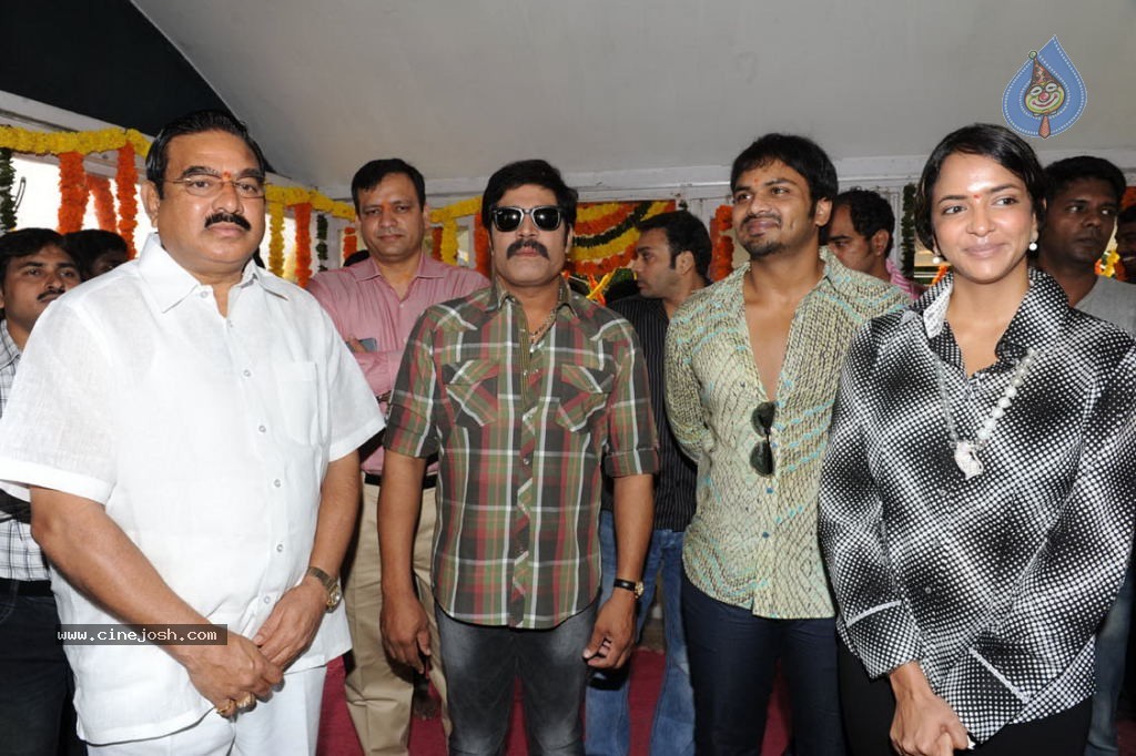 Vasul Raja Movie Opening - 80 / 100 photos