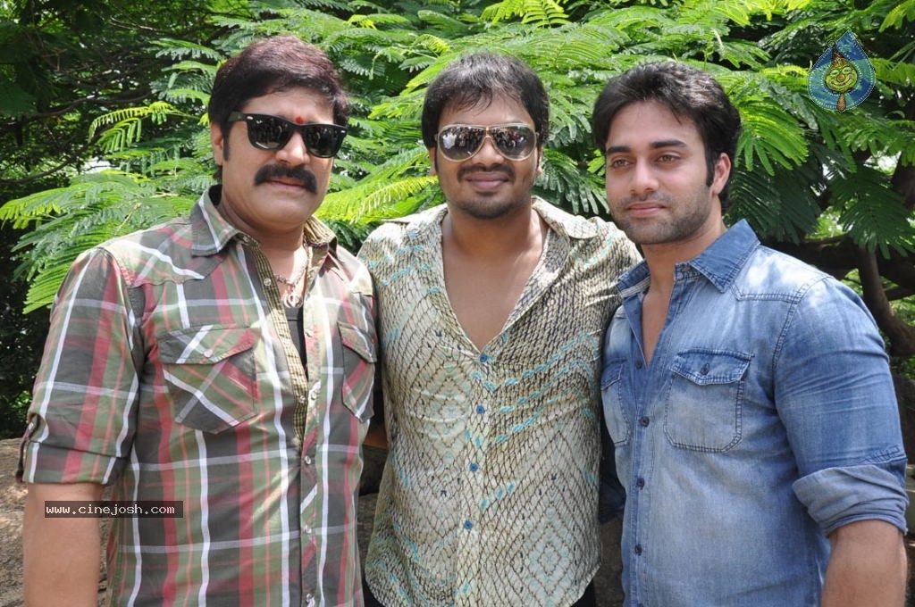 Vasul Raja Movie Opening - 87 / 100 photos