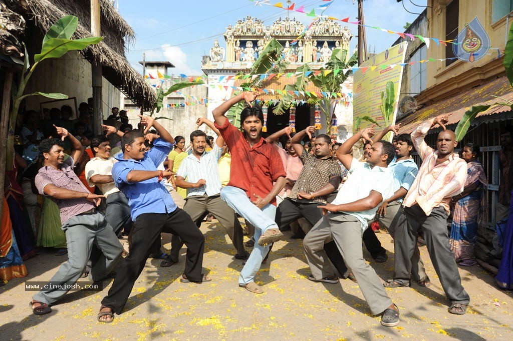 Vavwal Pasanga Tamil Movie Stills - 37 / 72 photos