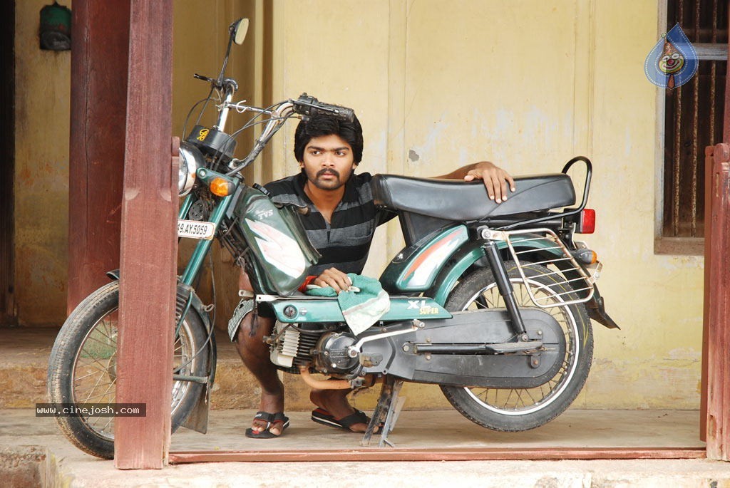 Vavwal Pasanga Tamil Movie Stills - 45 / 72 photos