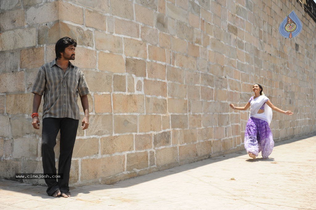 Vavwal Pasanga Tamil Movie Stills - 50 / 72 photos